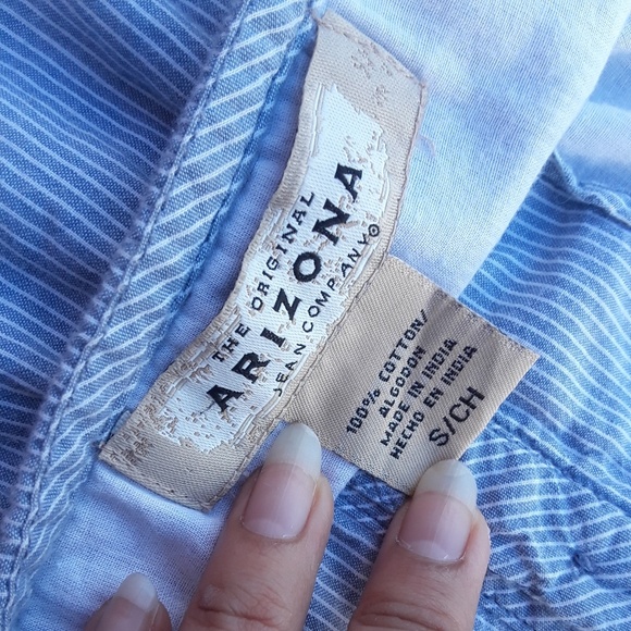 The Original Arizona Jean Co. Pinstriped Button Up - Picture 2 of 3